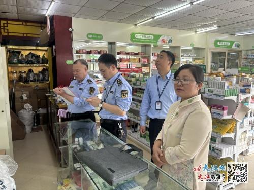 广昌县市场监督管理局开展特殊食品安全检查，票务服务规范并重